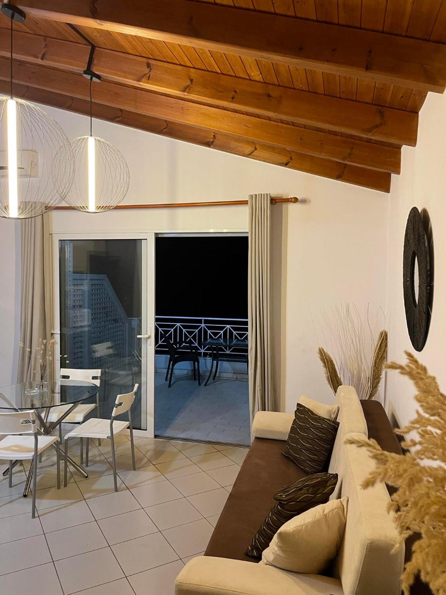 Villa 61 Sea And Sunset View Дхерми Экстерьер фото